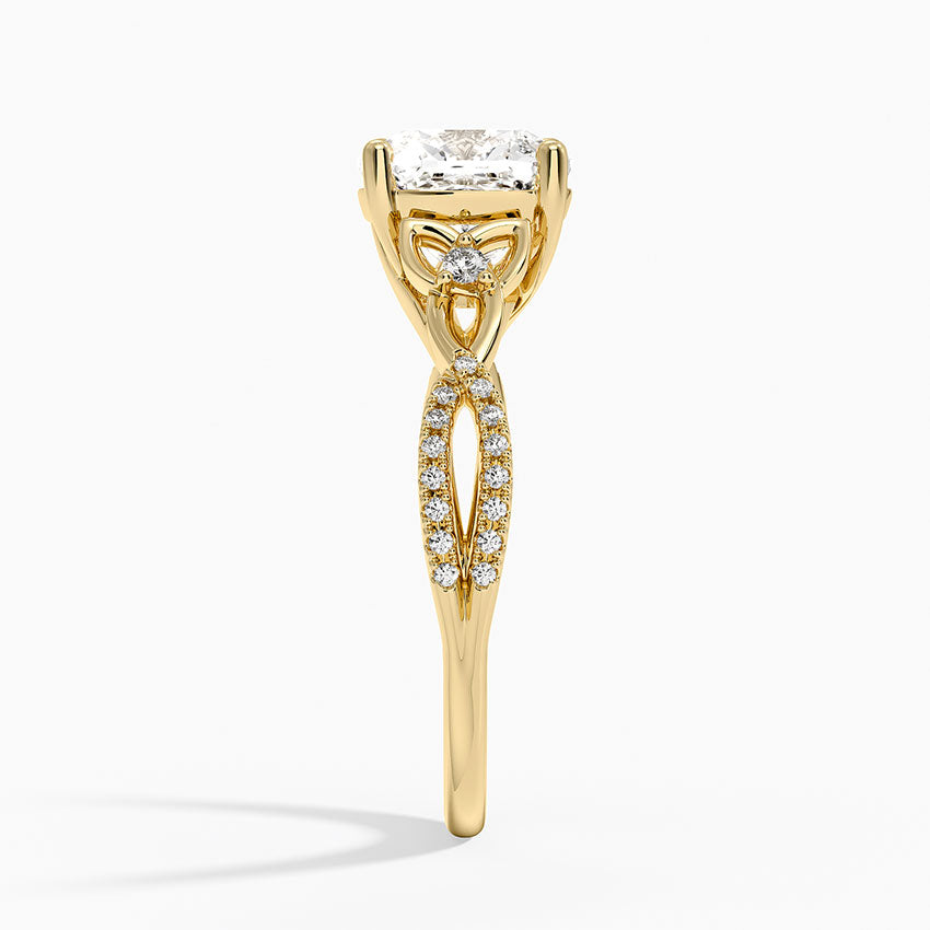 Luxe Celtic Love Knot Diamond Ring - Cushion Cut Center Stone