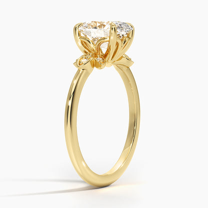 Fiore Diamond Ring - Oval Center Stone