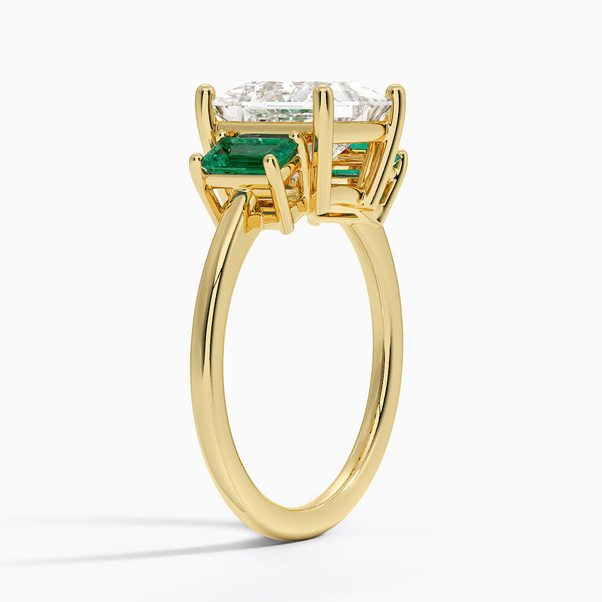 Luxe Rhiannon Three Stone Lab Emerald Ring - Princess Cut Center Stone