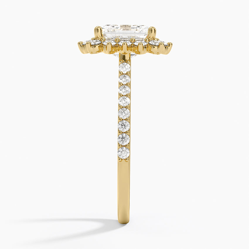 Luxe Sunburst Halo Diamond Ring (1/2 ct. tw.) - Asscher Cut Center Stone