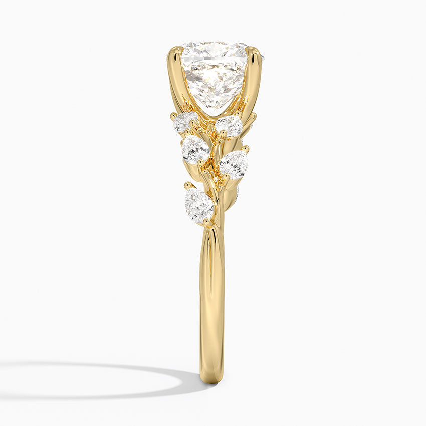 Amaranta Diamond Ring (1/2 ct. tw.) - Cushion Cut Center Stone