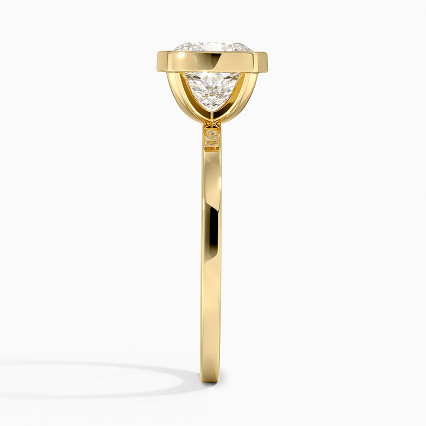 Noemi Bezel Ring - Cushion Cut Center Stone