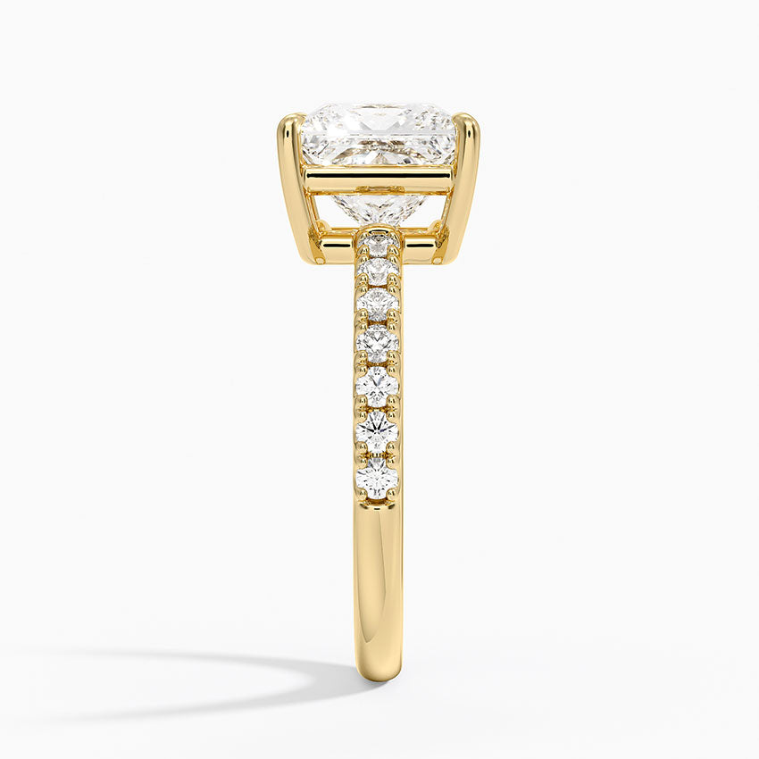 Dara Low-Profile Diamond Ring - Princess Cut Center Stone