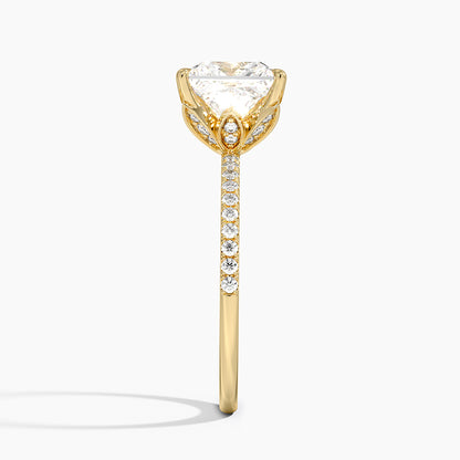 Luxe Petal Diamond Ring - Princess Cut Center Stone