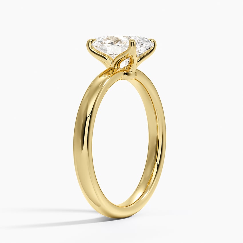 Elodie 2.5mm Solitaire Ring - Oval Center Stone