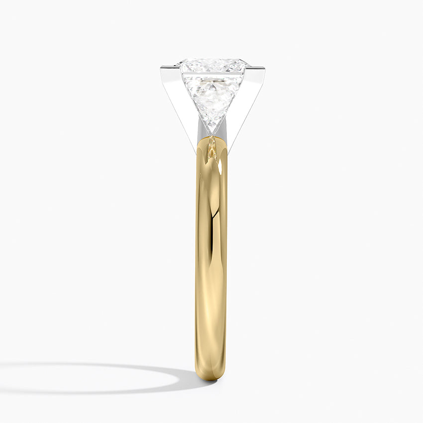 Comfort Fit 2.5mm Ring - Princess Cut Center Stone
