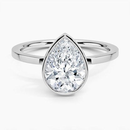Noemi Bezel Ring - Pear Center Stone