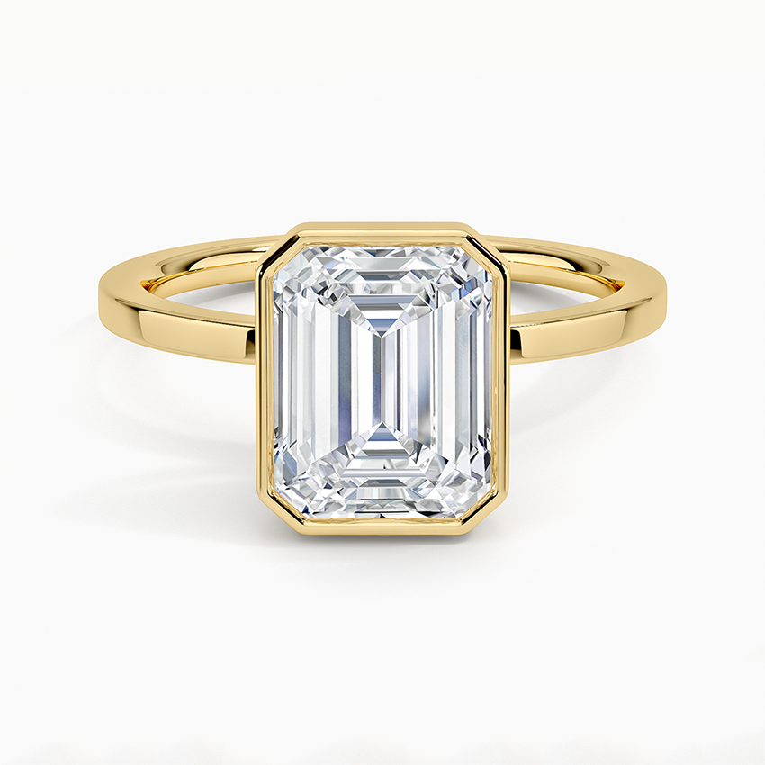 Noemi Bezel Ring - Emerald Cut Center Stone