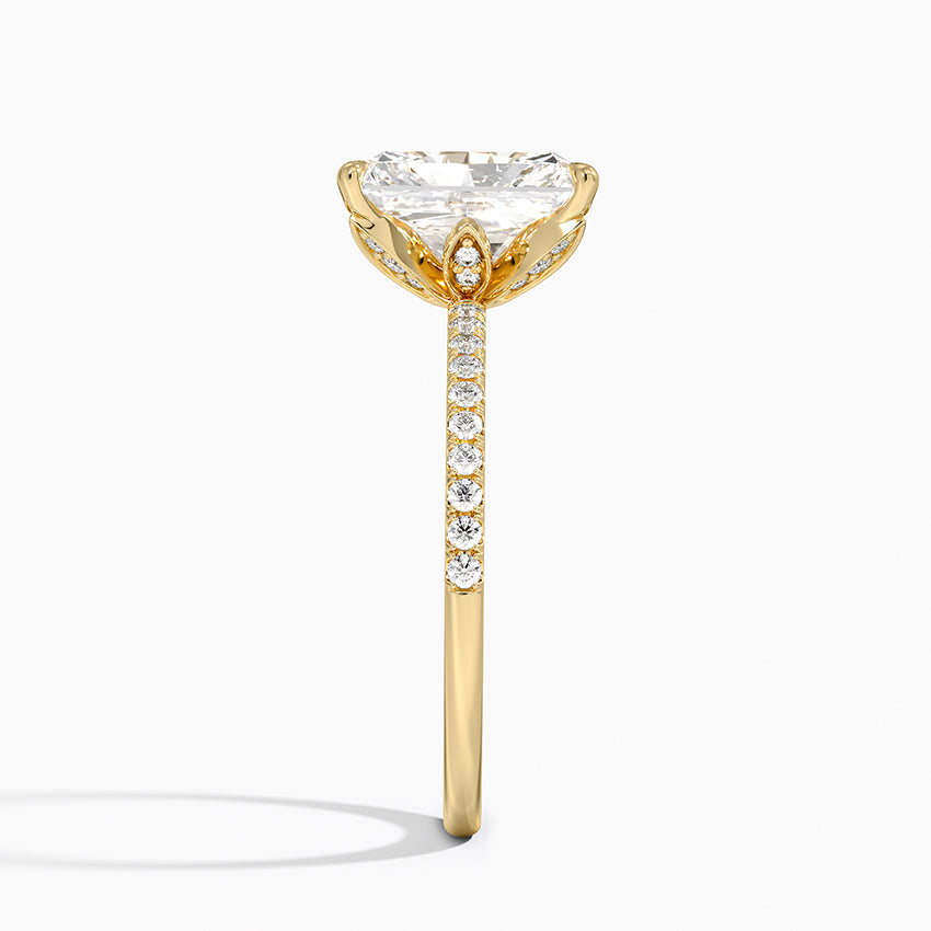 Luxe Petal Diamond Ring - Radiant Cut Center Stone