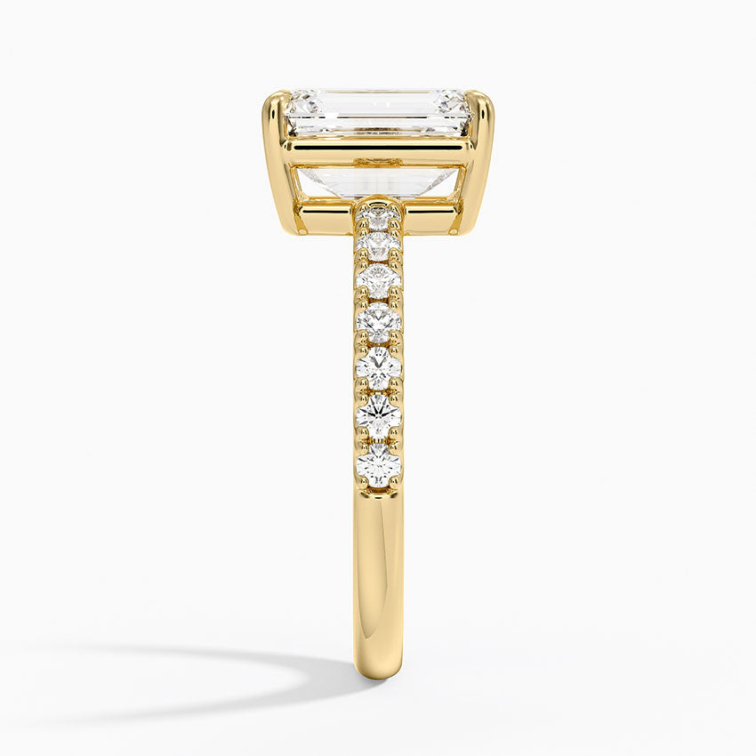 Dara Low-Profile Diamond Ring - Emerald Cut Center Stone