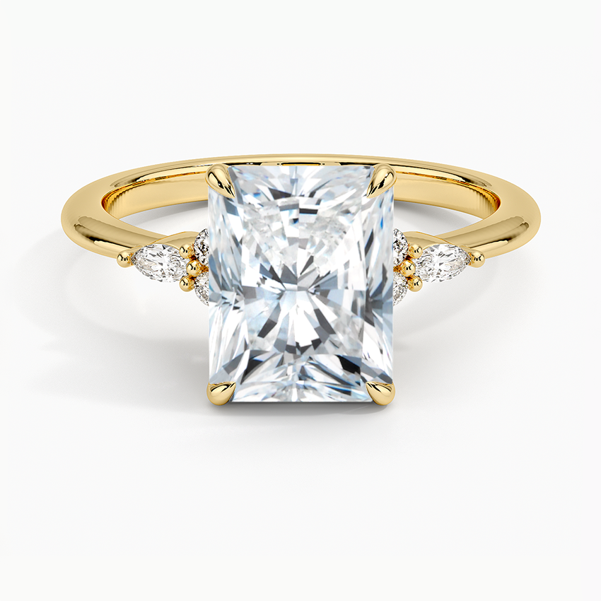 Nadia Diamond Ring - Radiant Cut Center Stone