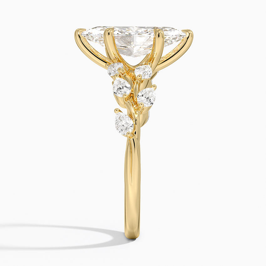 Amaranta Diamond Ring (1/2 ct. tw.) - Marquise Cut Center Stone