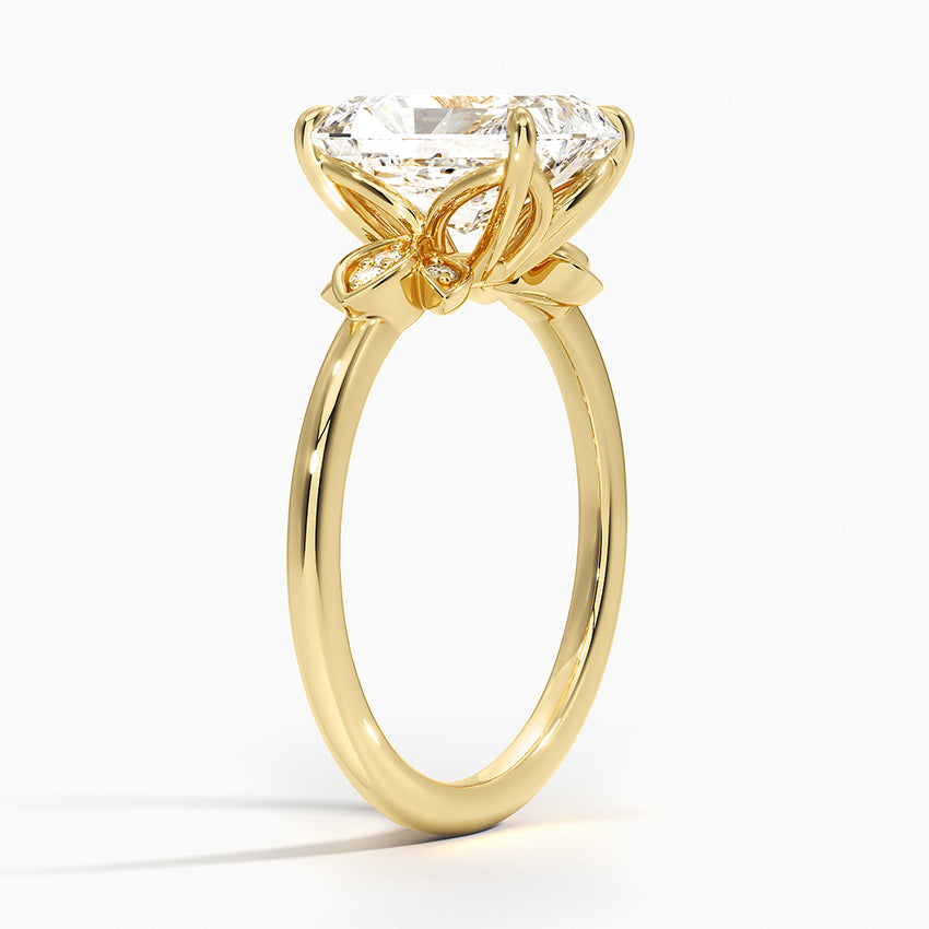 Fiore Diamond Ring - Radiant Cut Center Stone