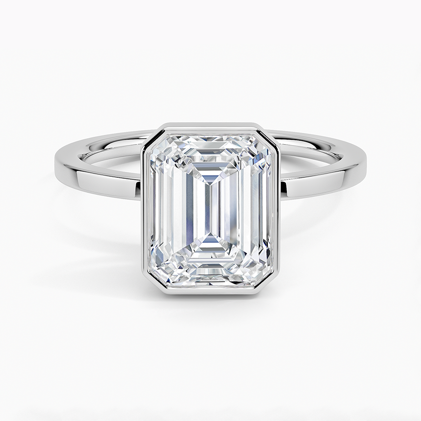 Noemi Bezel Ring - Emerald Cut Center Stone
