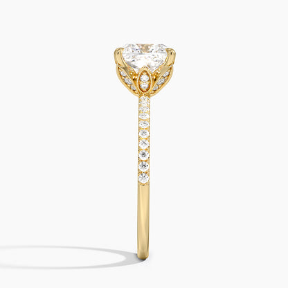 Luxe Petal Diamond Ring - Cushion Cut Center Stone