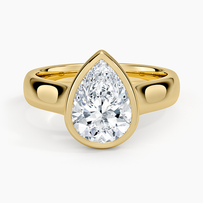 Luna 4mm Bezel Ring - Pear Center Stone