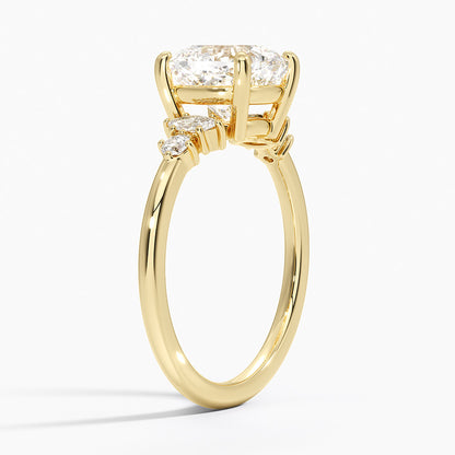 Miroir Diamond Ring - Cushion Cut Center Stone
