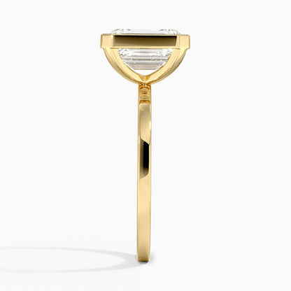 Noemi Bezel Ring - Emerald Cut Center Stone