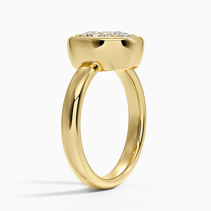 Andrea Bezel Prong Ring - Oval Center Stone