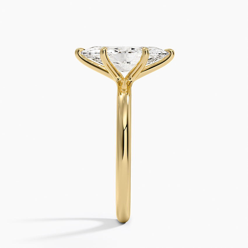 Manon Solitaire Ring - Marquise Center Stone