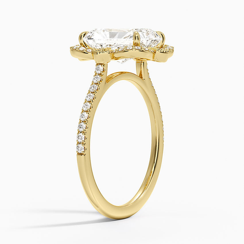 Reina Halo Diamond Ring - Radiant Cut Center Stone