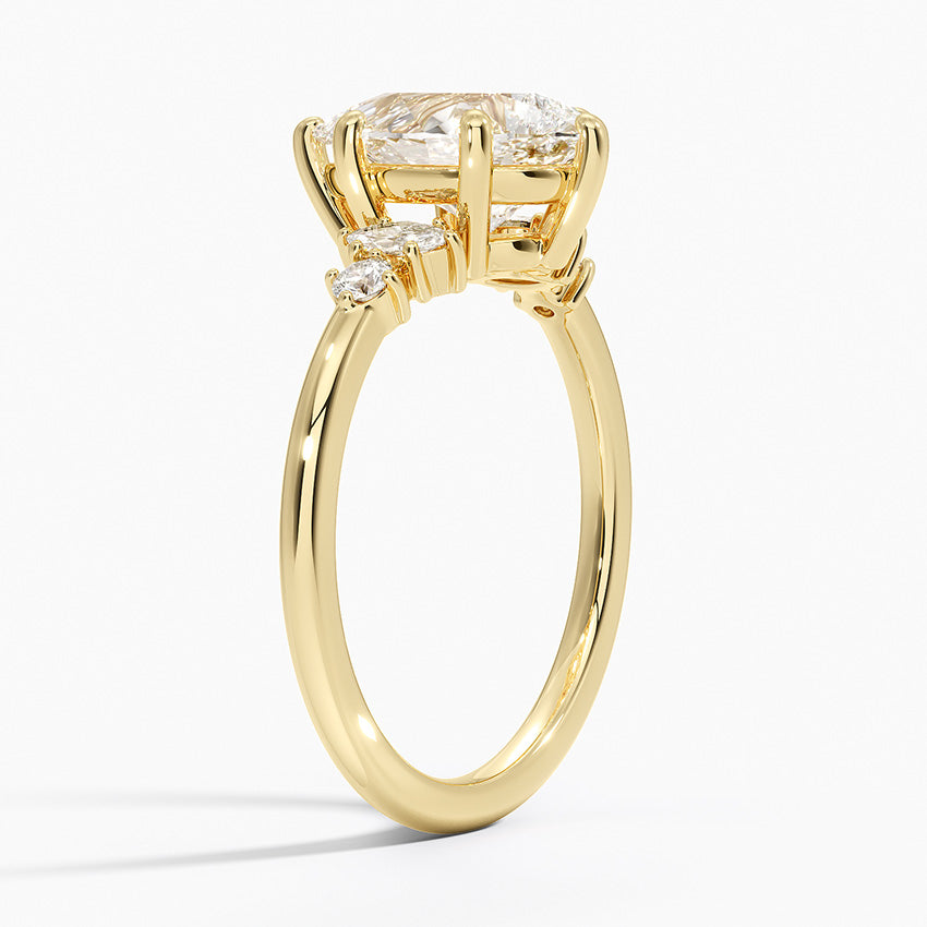 Miroir Diamond Ring - Pear Cut Center Stone