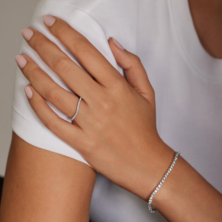 Curved Ballad Lab Diamond Ring (1/6 ct. tw.)