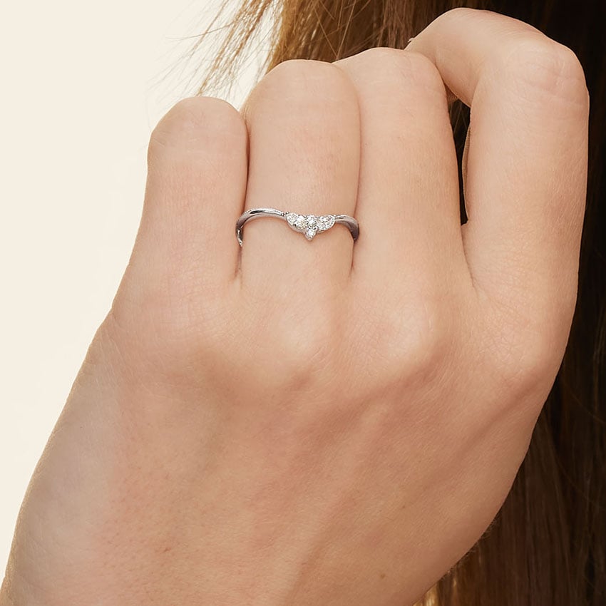Camellia Milgrain Contoured Diamond Ring