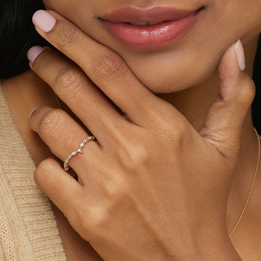 Delicate Versailles Contour Diamond Ring (1/3 ct. tw.)