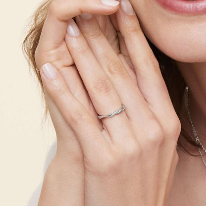 Petite Twisted Vine Diamond Ring (1/8 ct. tw.)