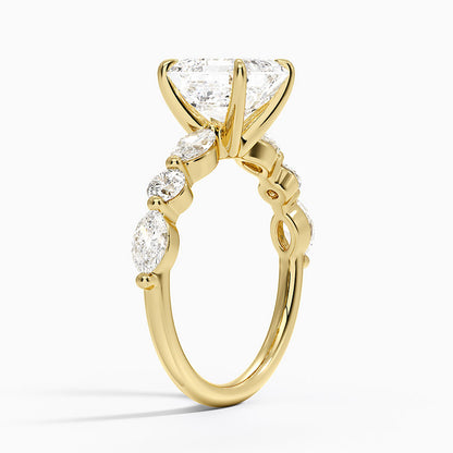 Grand Versailles Diamond Ring