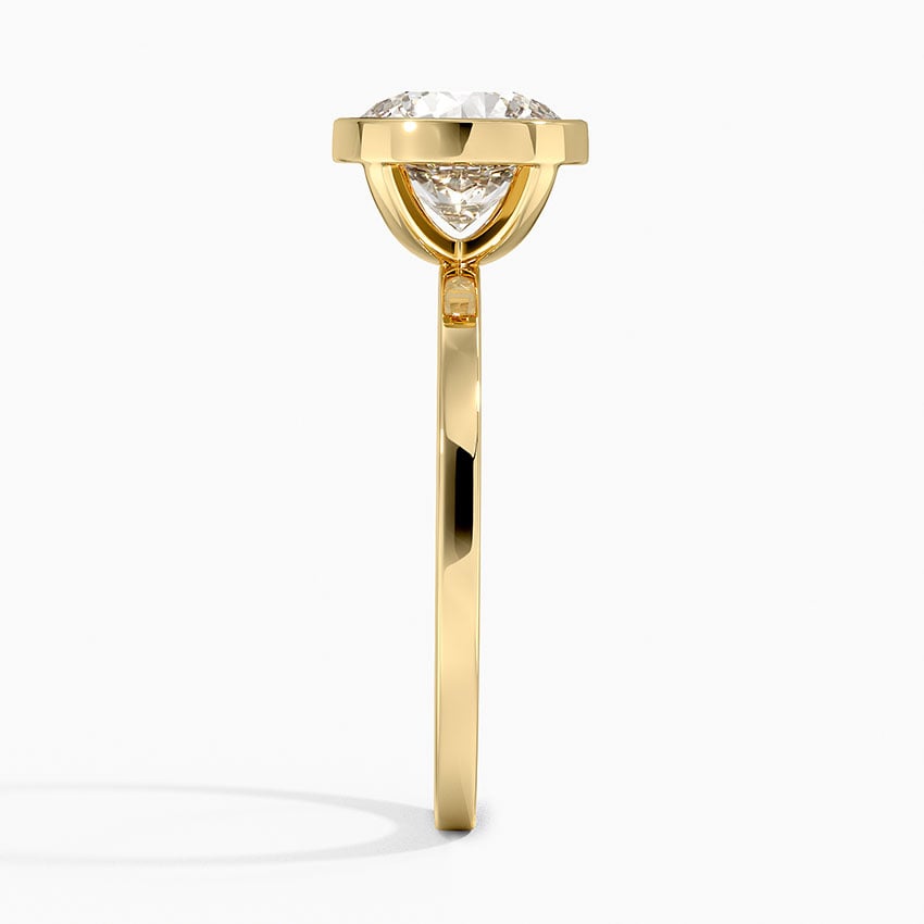 Noemi Bezel Ring - Round Center Stone