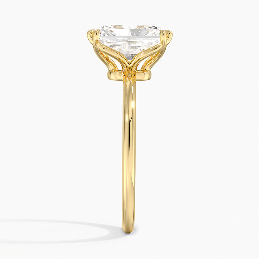 Aveline Solitaire Ring - Radiant Cut Center Stone