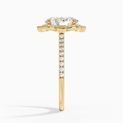 Reina Halo Diamond Ring - Oval Center Stone