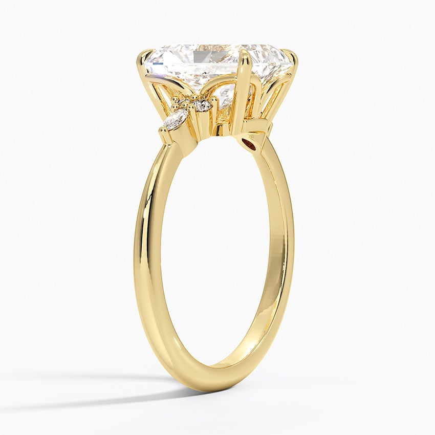 Nadia Diamond Ring - Radiant Cut Center Stone