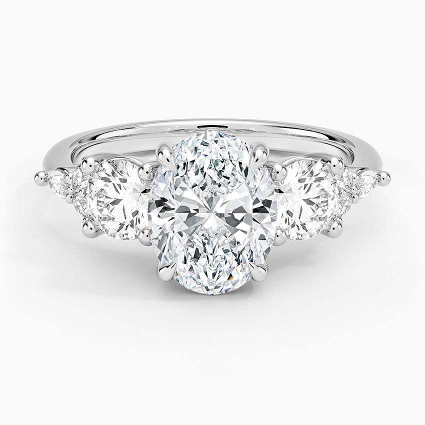 Luxe Nadia Three Stone Diamond Ring - Oval Center Stone