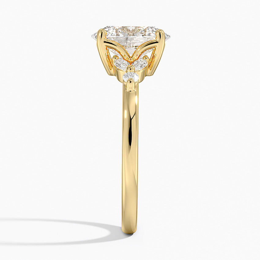 Verbena Diamond Ring - Oval Cut Center Stone