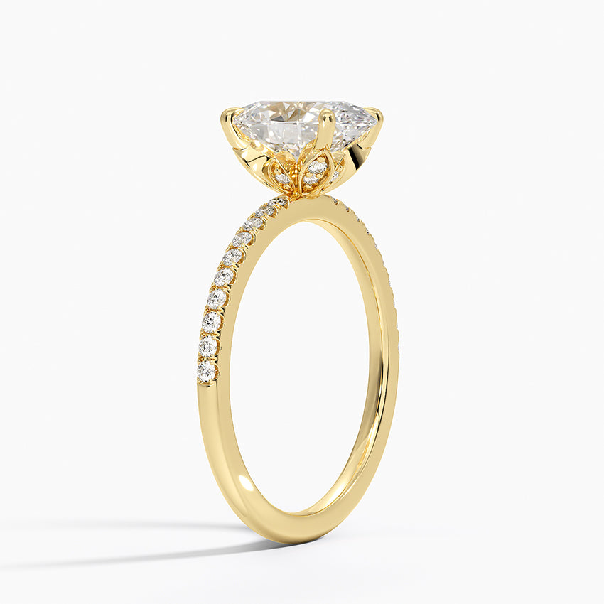 Luxe Petal Diamond Ring - Oval Center Stone