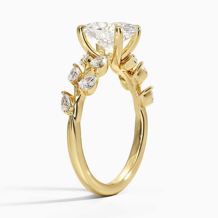 Amaranta Diamond Ring (1/2 ct. tw.) - Oval Cut Center Stone