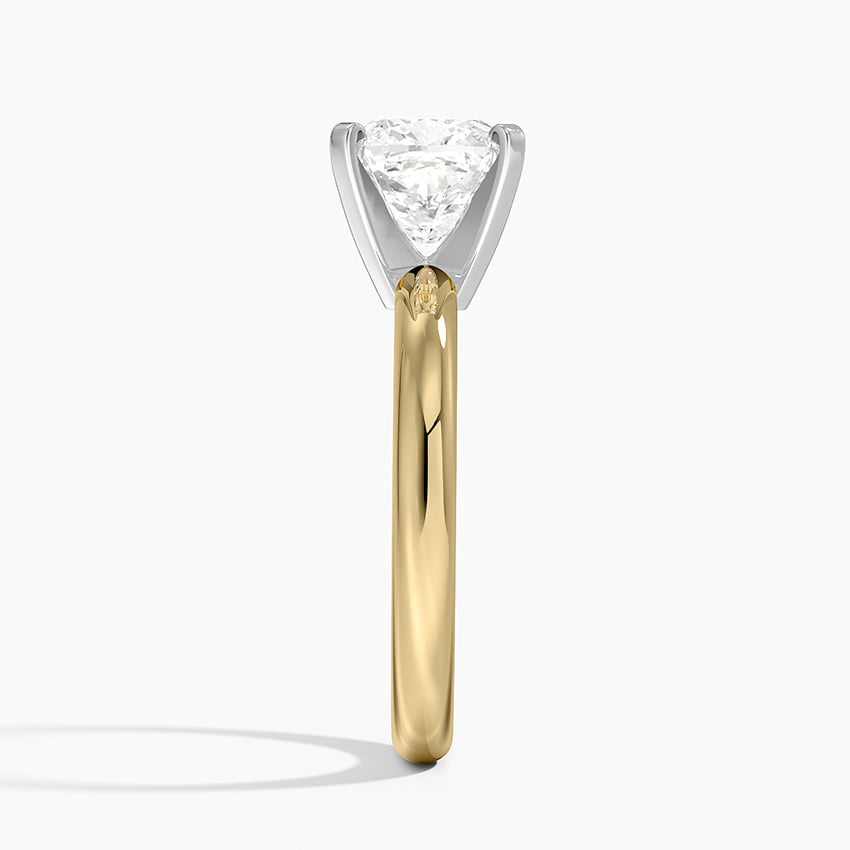 Comfort Fit 2.5mm Ring - Cushion Cut Center Stone