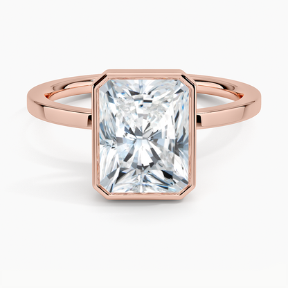 Noemi Bezel Ring - Radiant Cut Center Stone