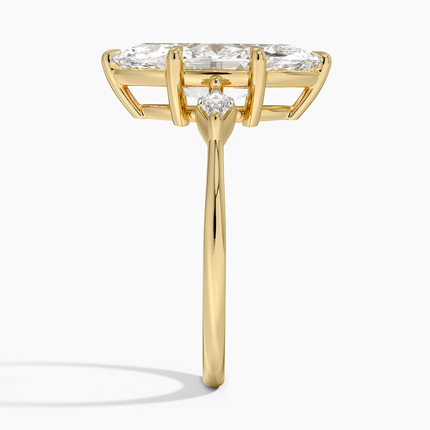 Cometa Three Stone Diamond Ring - Marquise Center Stone