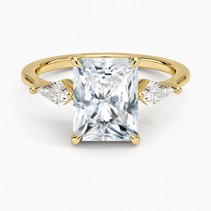 Luxe Cometa Three Stone Diamond Ring (1/3 ct. tw.) - Radiant Cut Center Stone