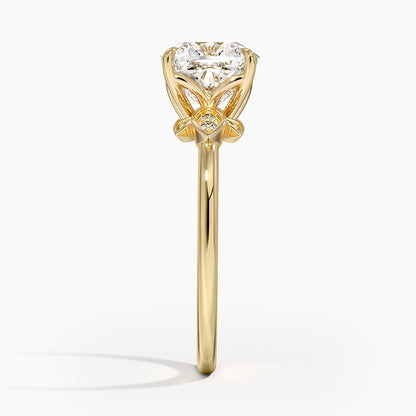 Fiore Diamond Ring - Cushion Cut Center Stone