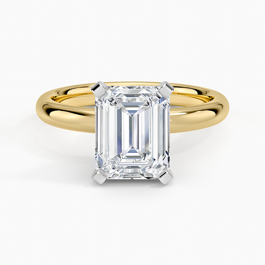 Comfort Fit 2.5mm Ring - Emerald Cut Center Stone