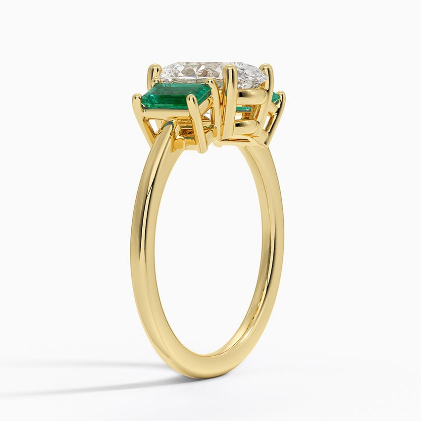 Luxe Rhiannon Three Stone Lab Emerald Ring - Oval Cut Center Stone