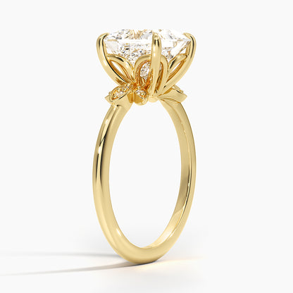 Fiore Diamond Ring - Princess Cut Center Stone