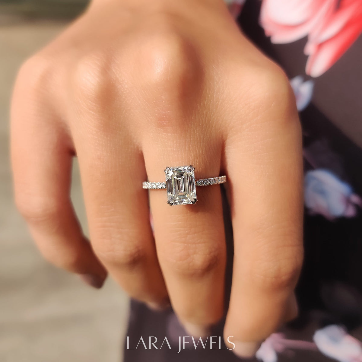 Lab grown emerald engagement ring in Lara Jewels setting, available in Silver. IGI certified, ethically sourced, handcrafted at Lara Jewels.