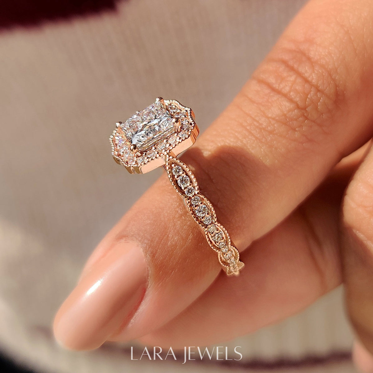 Lab grown princess engagement ring in Lara Jewels setting, available in Silver. IGI certified, ethically sourced, handcrafted at Lara Jewels.