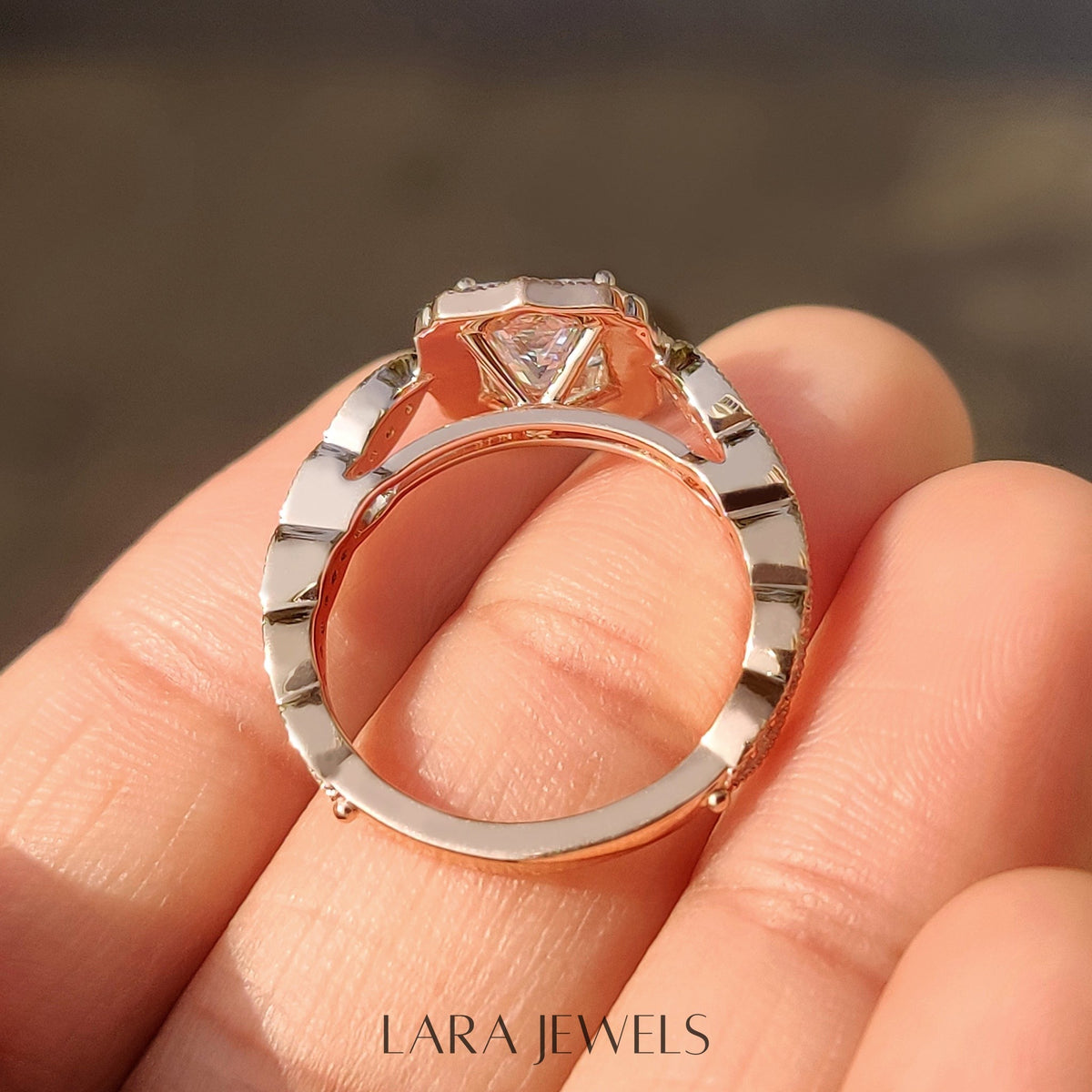 Lab grown princess engagement ring in Lara Jewels setting, available in Silver. IGI certified, ethically sourced, handcrafted at Lara Jewels.